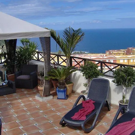 Апартаменты Apartamentos-monasterio-de-san-antonio-guenstiges-apartment-zur-strasse Икод-де-лос-Винос